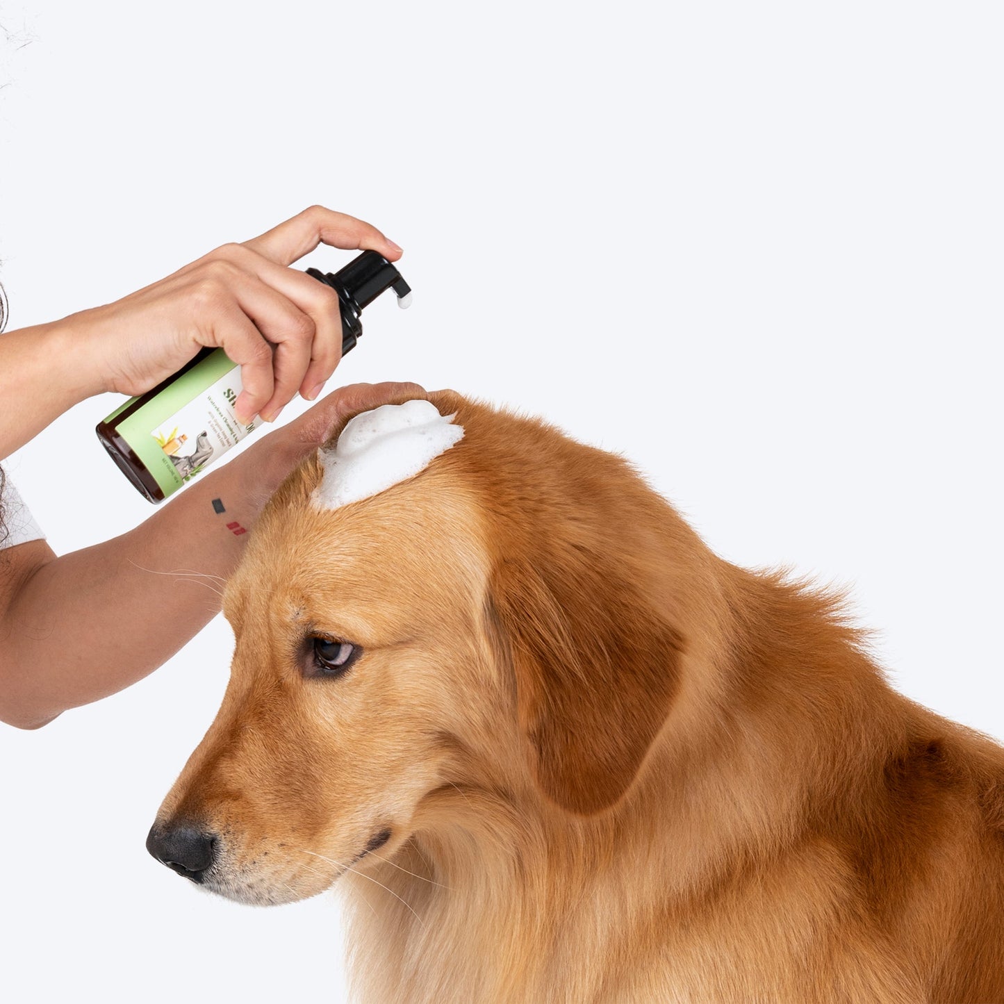HUFT Waterless Cleansing & No Rinse Dry Shampoo For Dogs - 140 ml